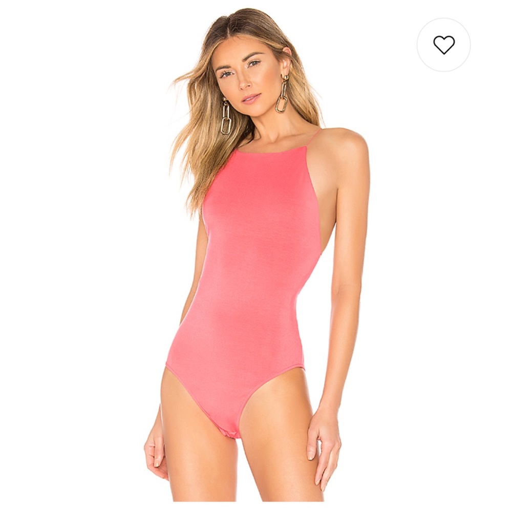 superdown Allison Strappy Back Bodysuit in Coral
